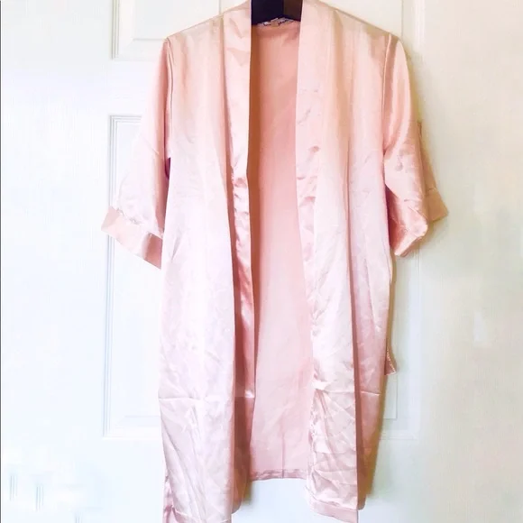 PRETTY ROBES Pink Satin Robe - Picture 7 of 14